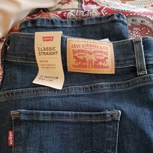 Levi's womens jeans